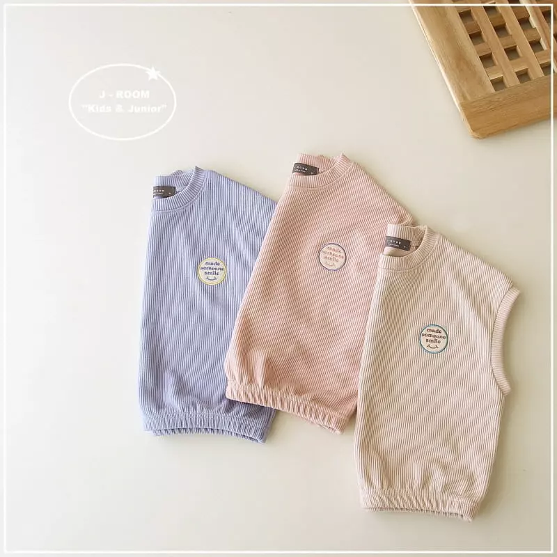 J-Room - Korean Children Fashion - #prettylittlegirls - Rib Wapen Vest