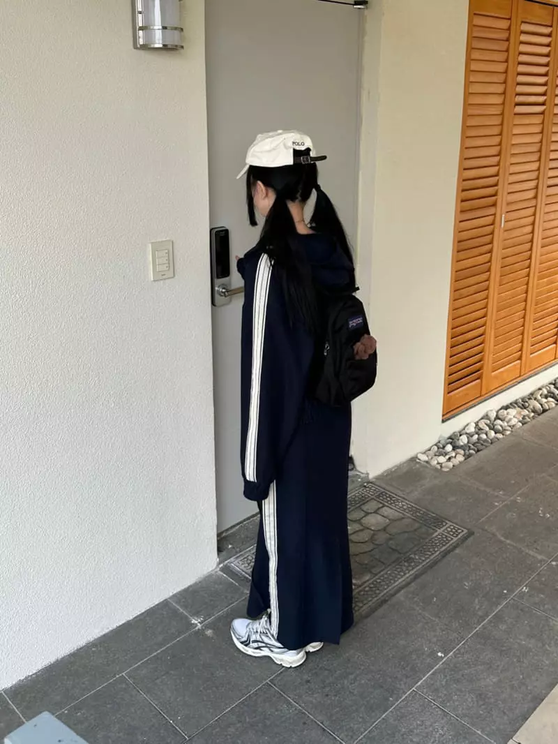 Jejeunosity - Korean Women Fashion - #momslook - Mom Lisa Hoody - 6