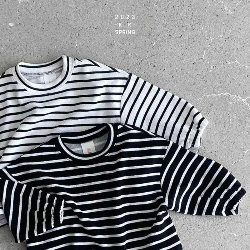 Kk - Korean Children Fashion - #kidsshorts - Stripes Crop Tee