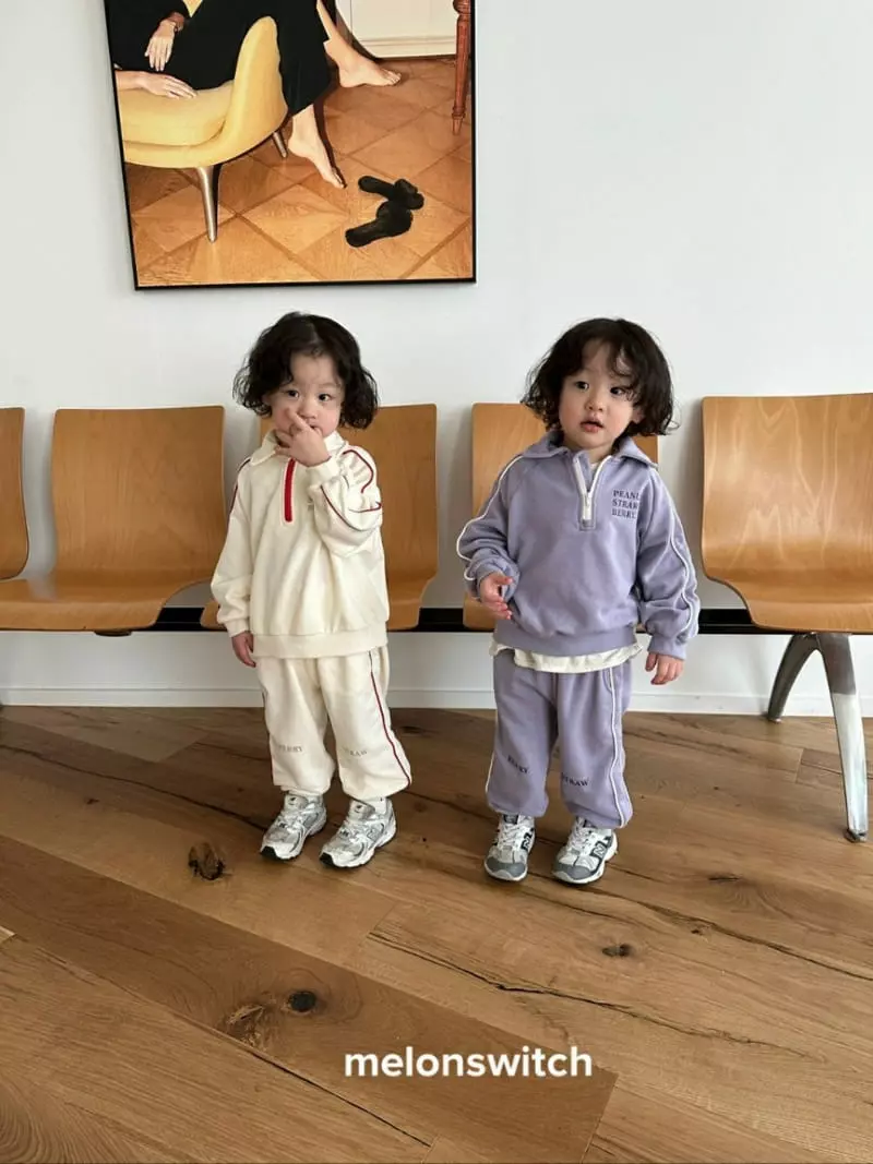 Melon Switch - Korean Children Fashion - #Kfashion4kids - Strawberry Collar Top Bottom Set