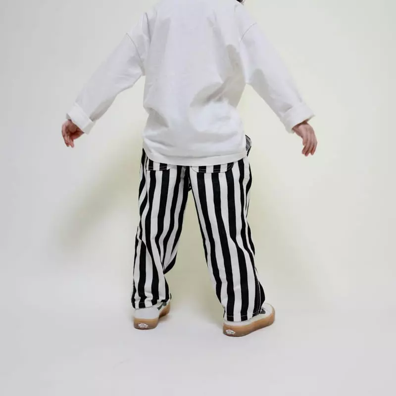 Mooi Store - Korean Children Fashion - #kidsshorts - Stripes Pants - 9