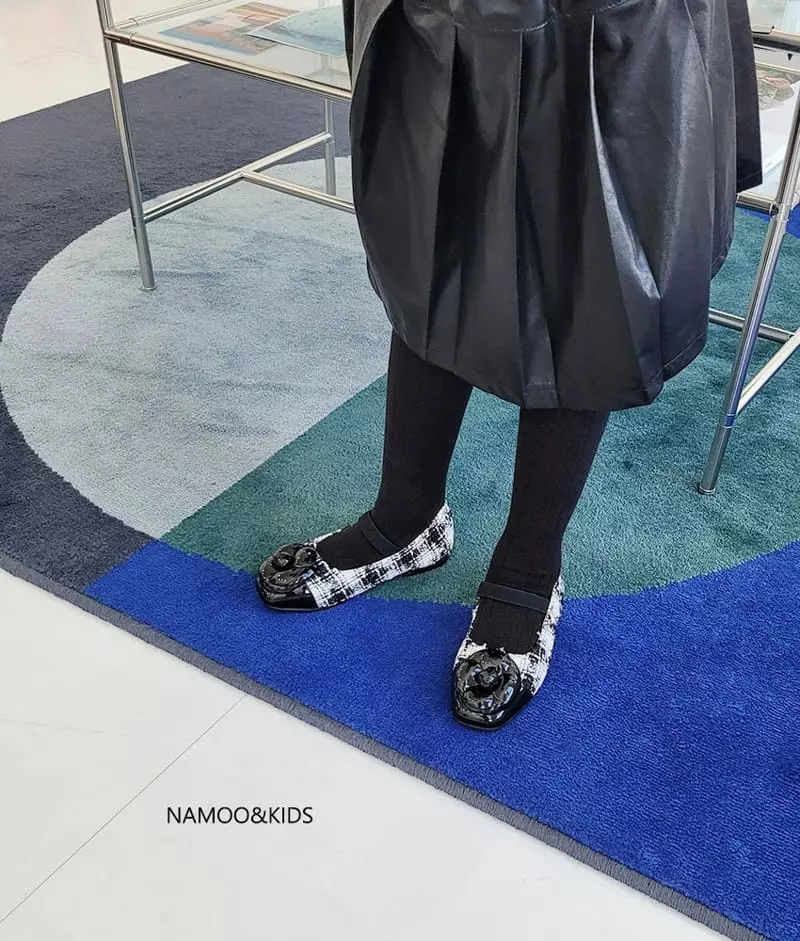 Namoo & Kids - Korean Children Fashion - #littlefashionista - Sha Sha Camellia Flats - 12