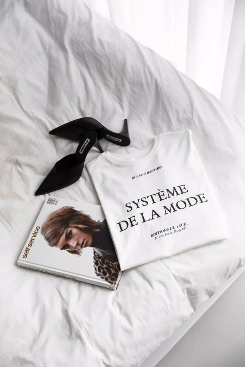 Paper Moon - Korean Women Fashion - #shopsmall - La Mode Tee - 5