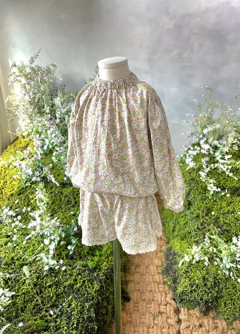 Paper Studios - Korean Children Fashion - #fashionkids - Milky Blouse - 2