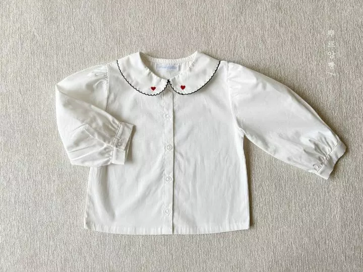 Pourenfant - Korean Children Fashion - #kidsshorts - Heart Curry Blouse
