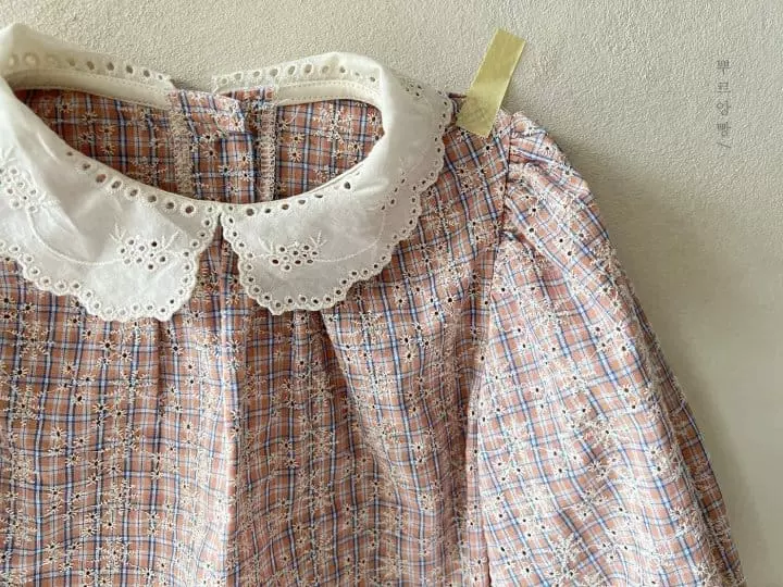 Pourenfant - Korean Children Fashion - #littlefashionista - Kaly Frill Blouse - 6