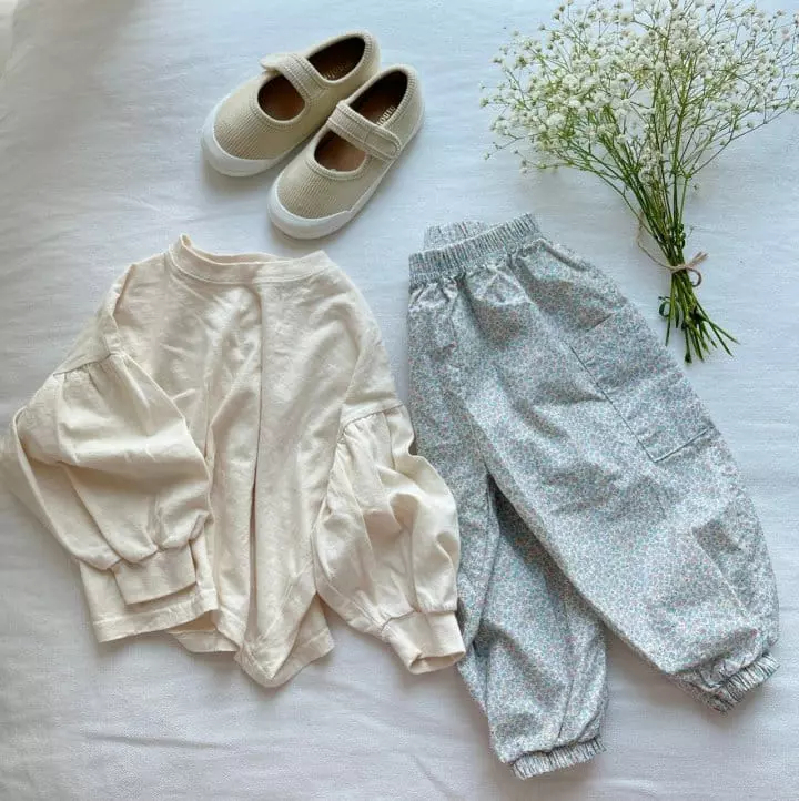 Studio M - Korean Children Fashion - #Kfashion4kids - Star Flower Paint Pants - 2