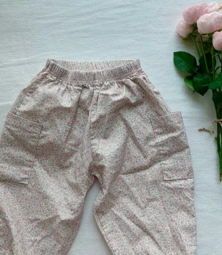 Studio M - Korean Children Fashion - #childofig - Star Flower Paint Pants - 10