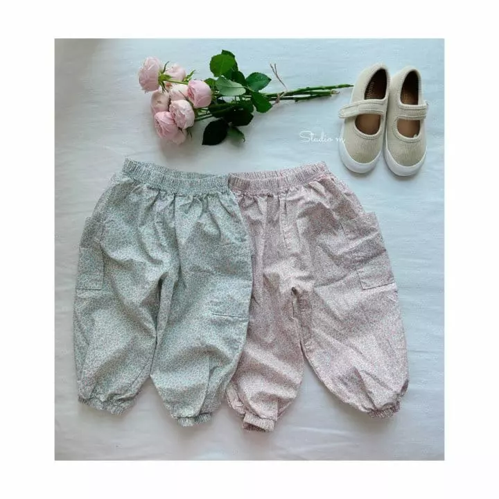Studio M - Korean Children Fashion - #kidzfashiontrend - Star Flower Paint Pants