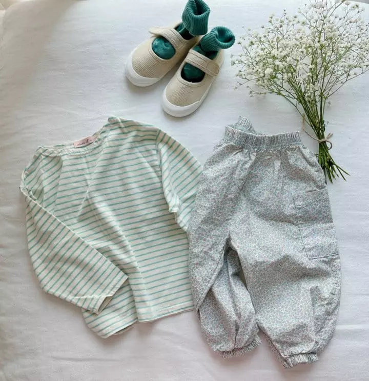 Studio M - Korean Children Fashion - #littlefashionista - Star Flower Paint Pants - 3