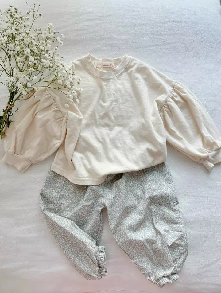Studio M - Korean Children Fashion - #stylishchildhood - Ann Shirring Tee - 6