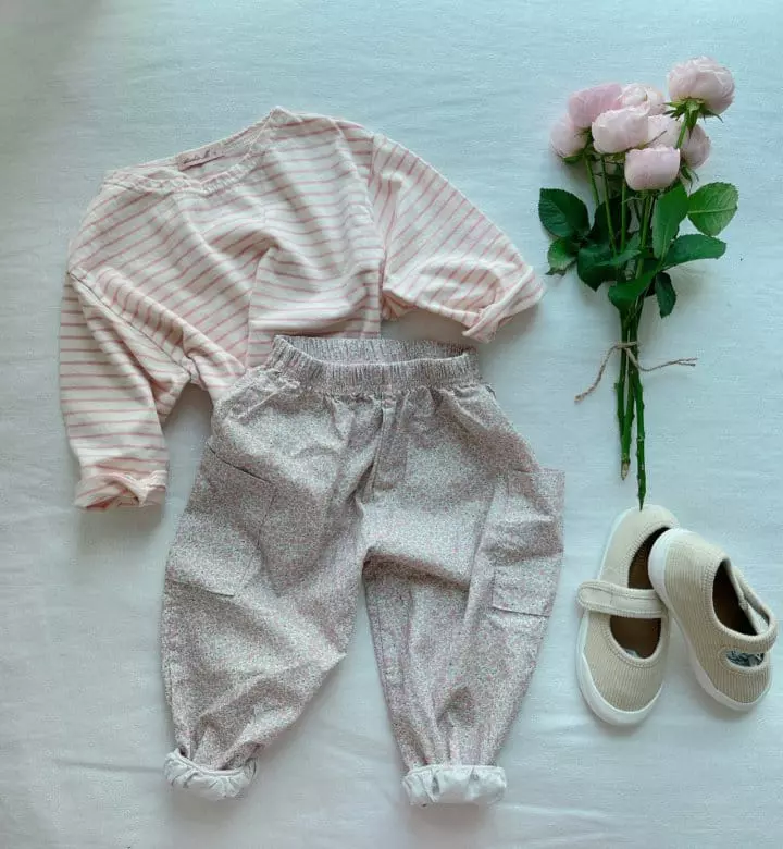 Studio M - Korean Children Fashion - #toddlerclothing - Star Flower Paint Pants - 8