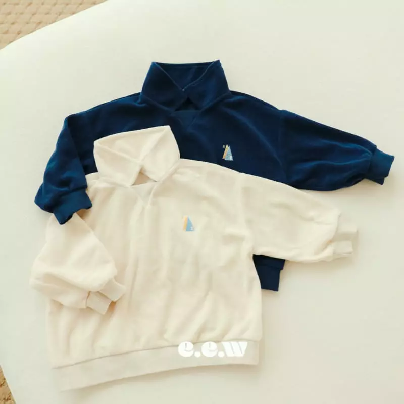 Wednesday - Korean Children Fashion - #prettylittlegirls - Collar Sweatshirt