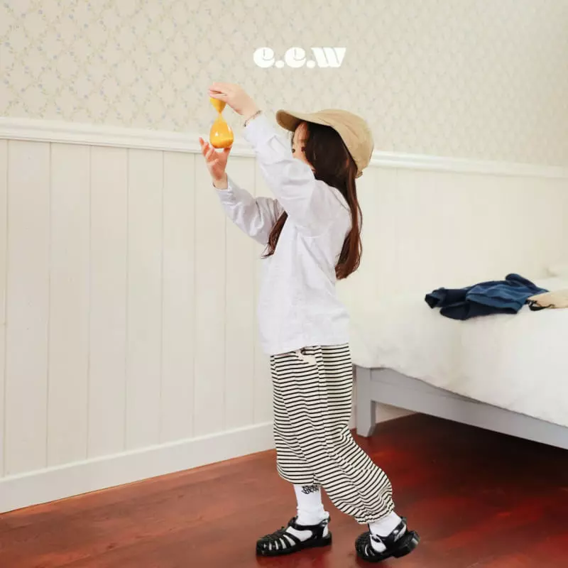 Wednesday - Korean Children Fashion - #stylishchildhood - Bubble Tee - 10