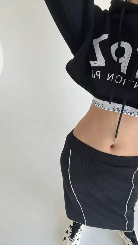 Atpz - Korean Women Fashion - #momslook - Crop Hoody - 2
