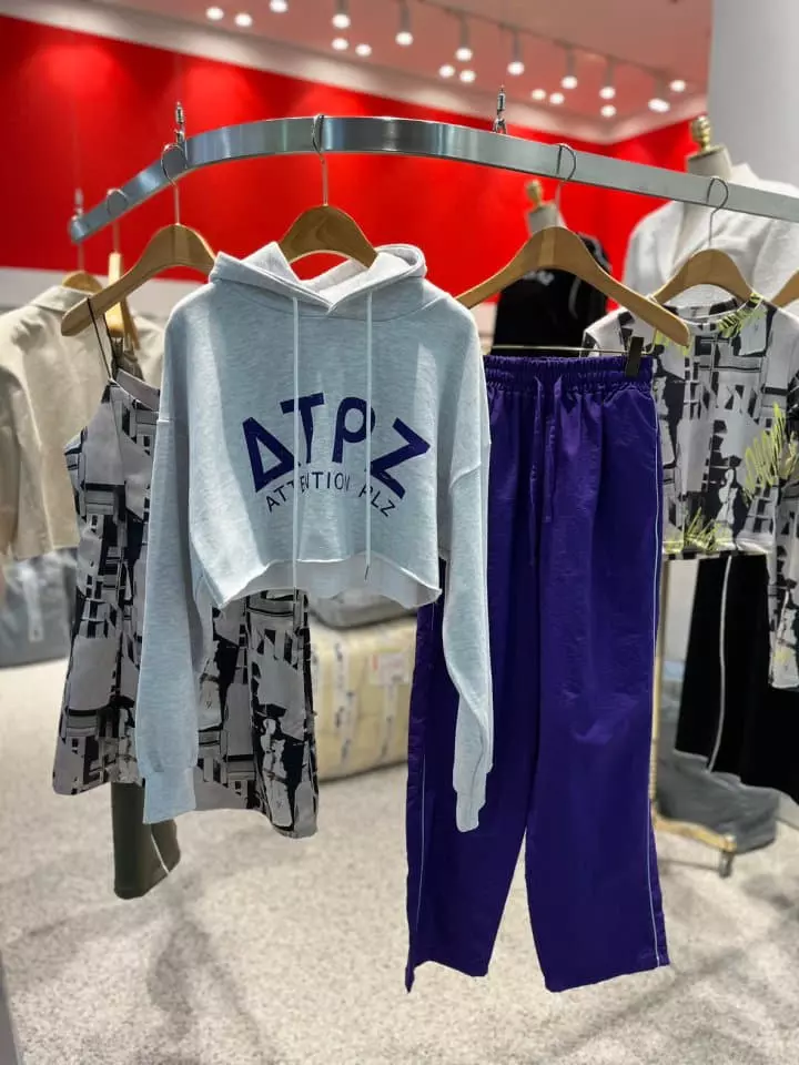 Atpz - Korean Women Fashion - #vintageinspired - Crop Hoody - 12