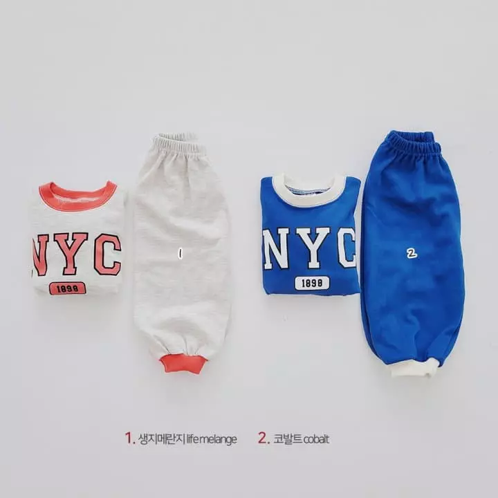 Daily Daily - Korean Children Fashion - #prettylittlegirls - New Yorker Top Bottom Set