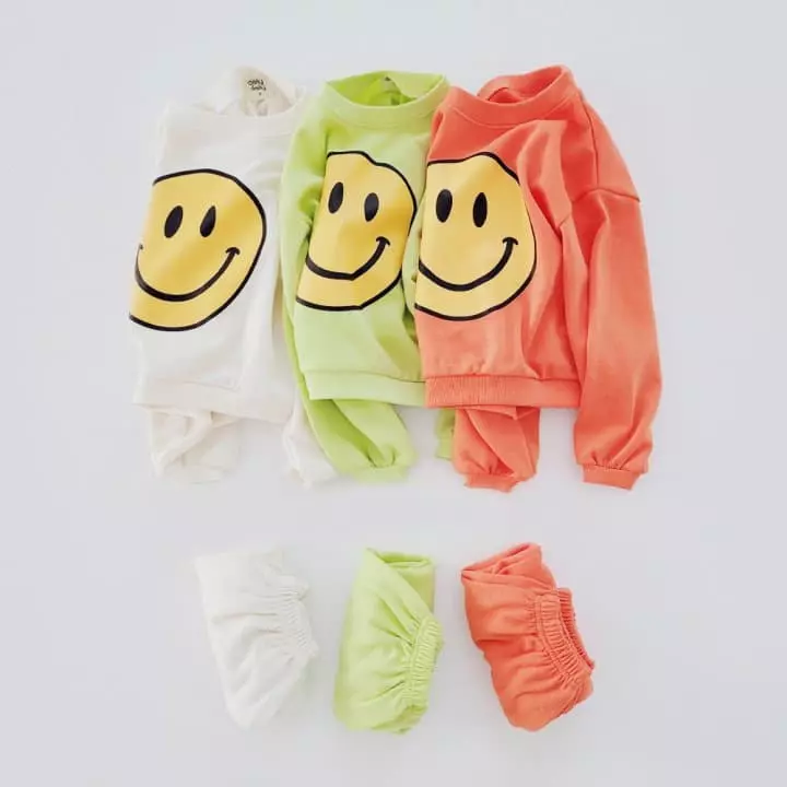 Daily Daily - Korean Children Fashion - #stylishchildhood - Big Happy Top Bottom Set - 5
