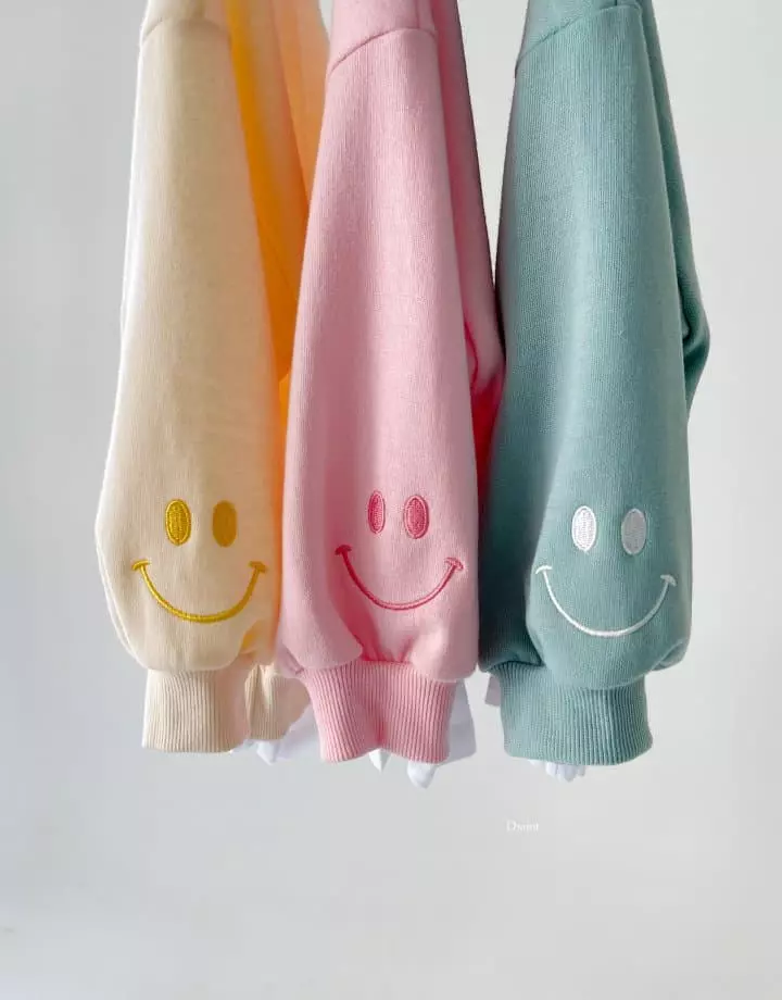 Dsaint - Korean Children Fashion - #littlefashionista - Smile Layered Top Bottom Set