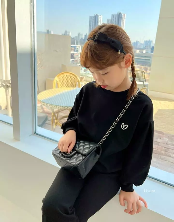 Dsaint - Korean Children Fashion - #stylishchildhood - Cong Dack Heart Wide Top Bottom Set - 8