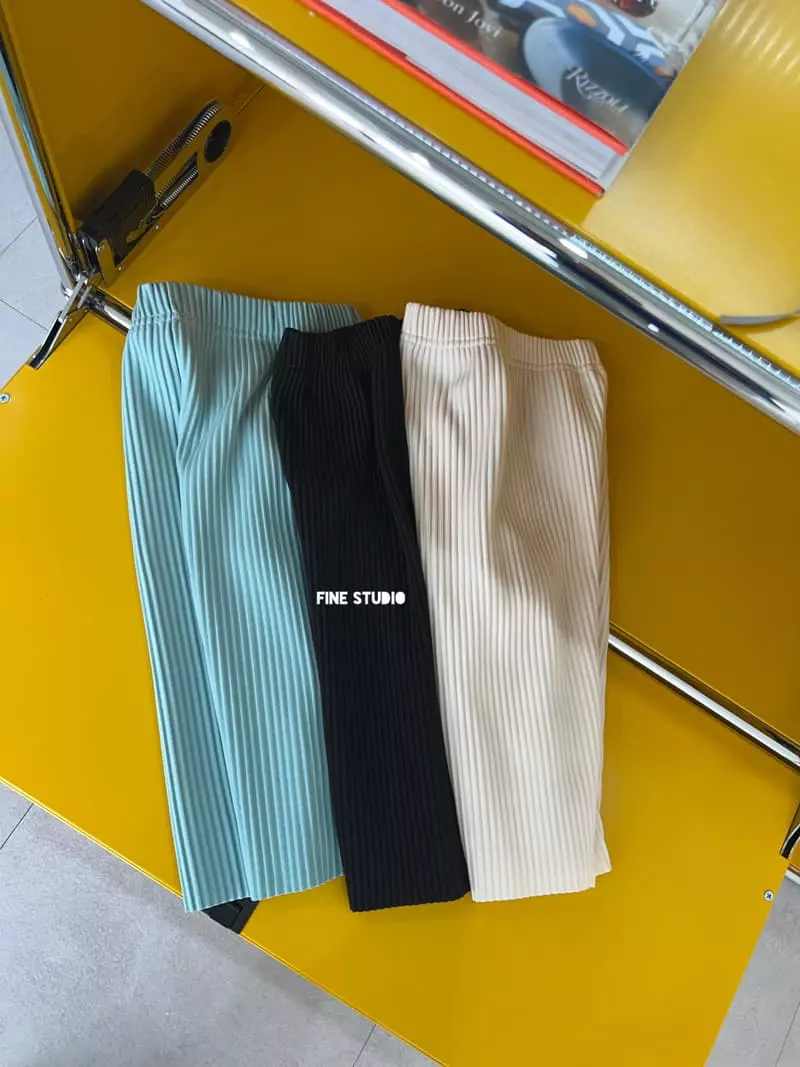 Fine Studio - Korean Children Fashion - #childofig - Wrinkle Pants with Mom - 2