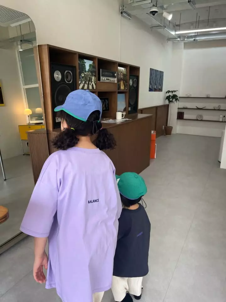 Fine Studio - Korean Children Fashion - #littlefashionista - Balance Tee with Mom - 2