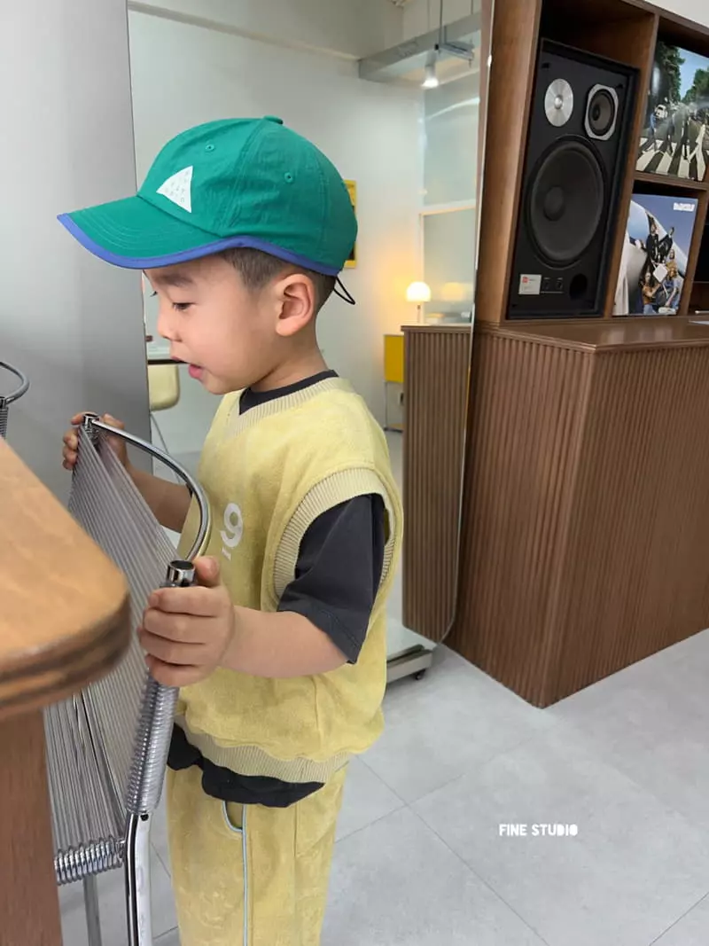 Fine Studio - Korean Children Fashion - #stylishchildhood - Nine Vest - 12