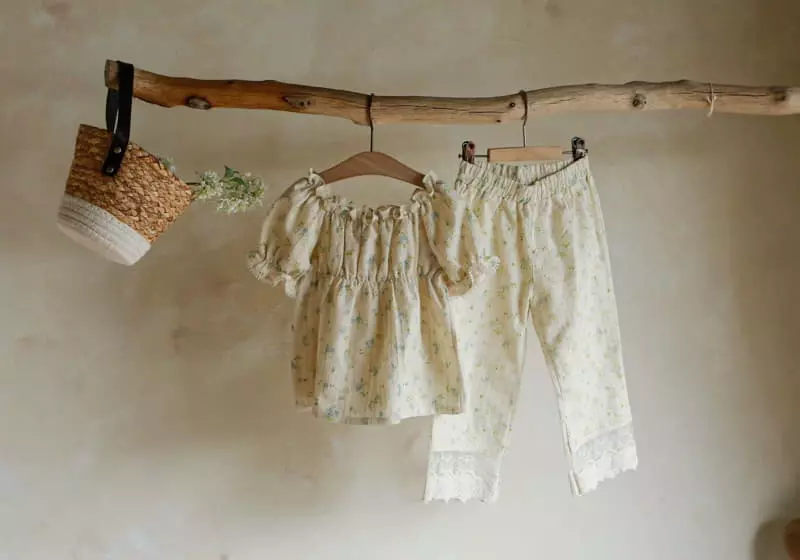 Flo - Korean Children Fashion - #childofig - Hydi Blouse - 12