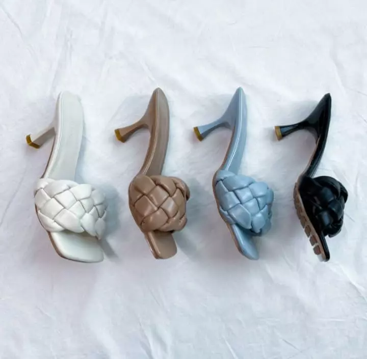 Golden Shoe - Korean Women Fashion - #momslook - JM525 Slippers