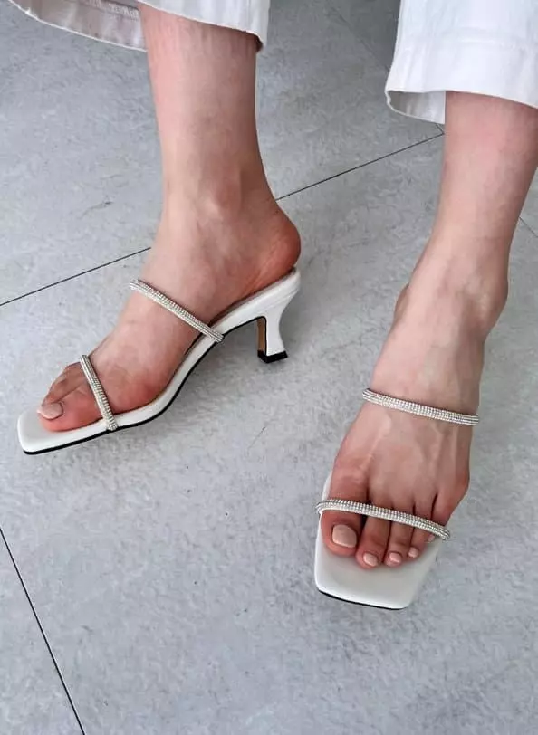 Golden Shoe - Korean Women Fashion - #restrostyle - by004 Slippers - 4