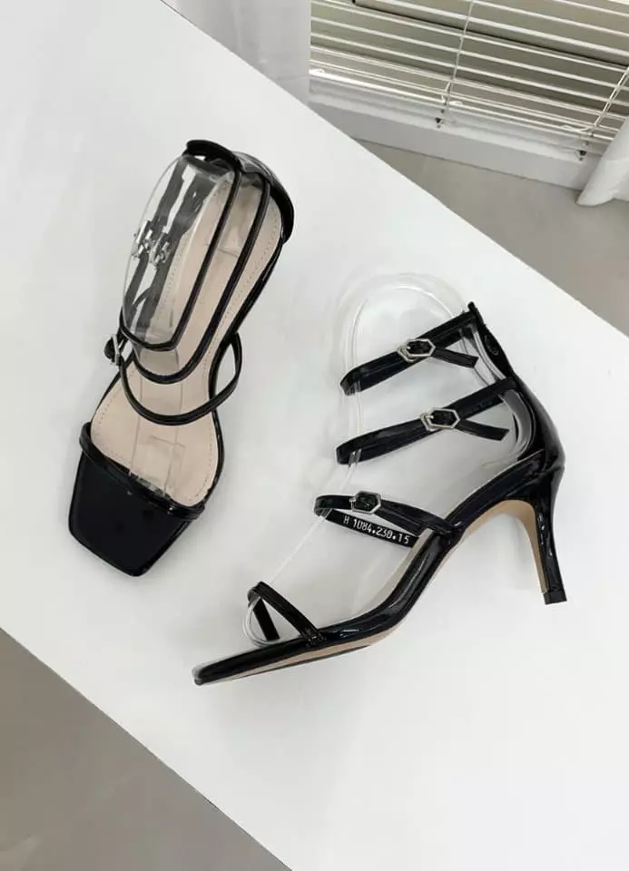 Golden Shoe - Korean Women Fashion - #thatsdarling - bu1084 Sandals