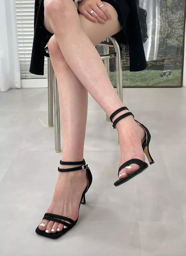 Golden Shoe - Korean Women Fashion - #momslook - bu1082 High Heels Sandals - 4