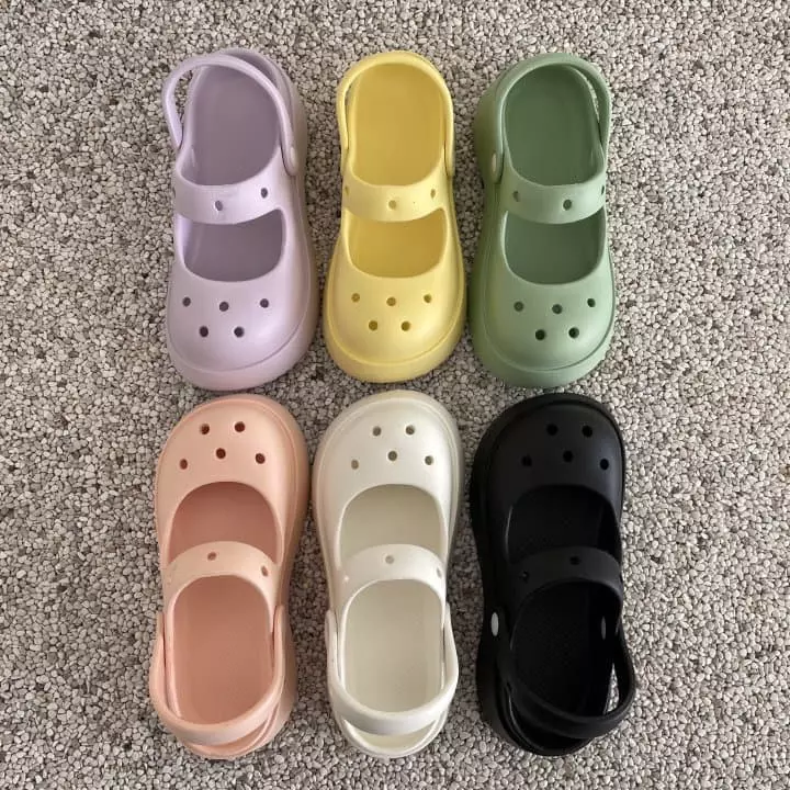 Golden Shoe - Korean Women Fashion - #womensfashion - GD01 Sandals