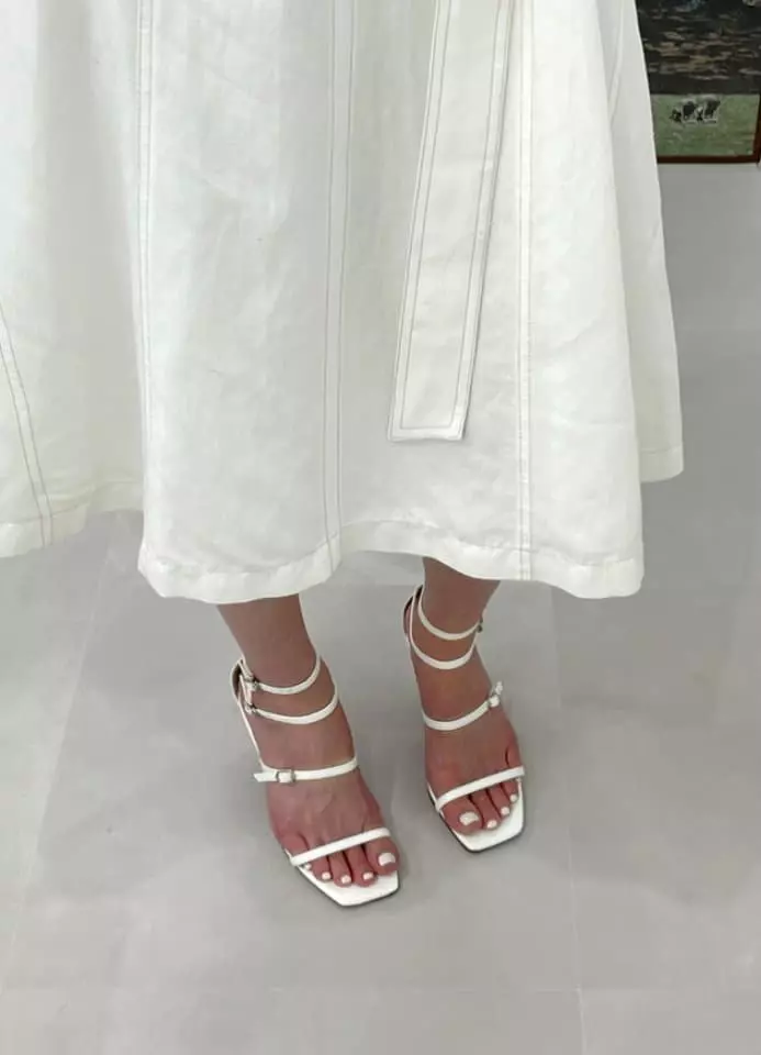 Golden Shoe - Korean Women Fashion - #womensfashion - bu1084 Sandals - 8