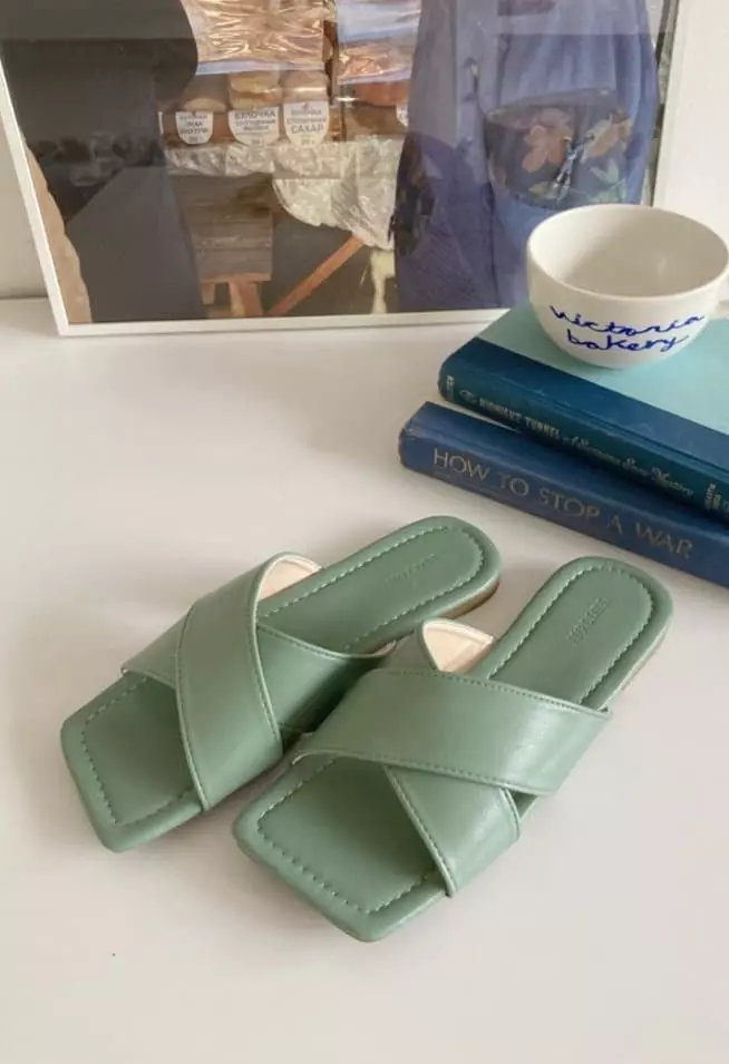 Golden Shoe - Korean Women Fashion - #momslook - bu3013 Slippers - 4