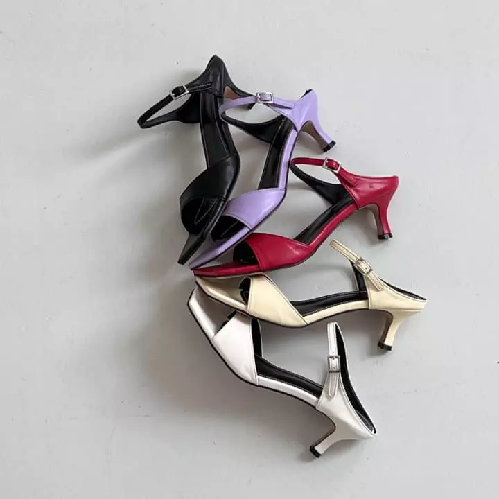 Golden Shoe - Korean Women Fashion - #womensfashion - ra177 Slippers