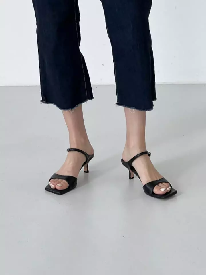 Golden Shoe - Korean Women Fashion - #womensfashion - ra177 Slippers - 9
