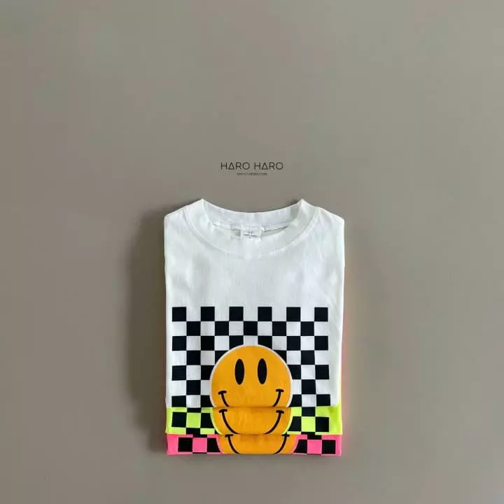 Haro Haro - Korean Children Fashion - #littlefashionista - Check Smile Box Tee - 2