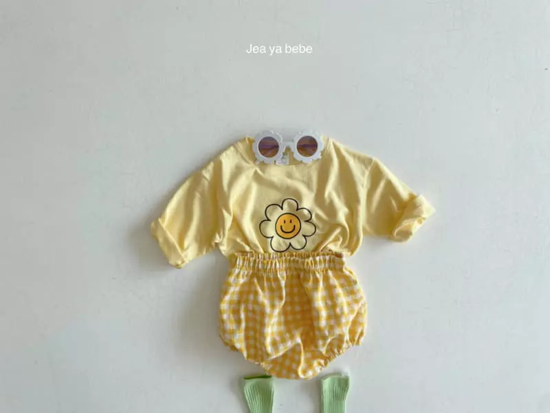 Jeaya & Mymi - Korean Baby Fashion - #babyoninstagram - Bebe Daisy Top Bottom Set - 2
