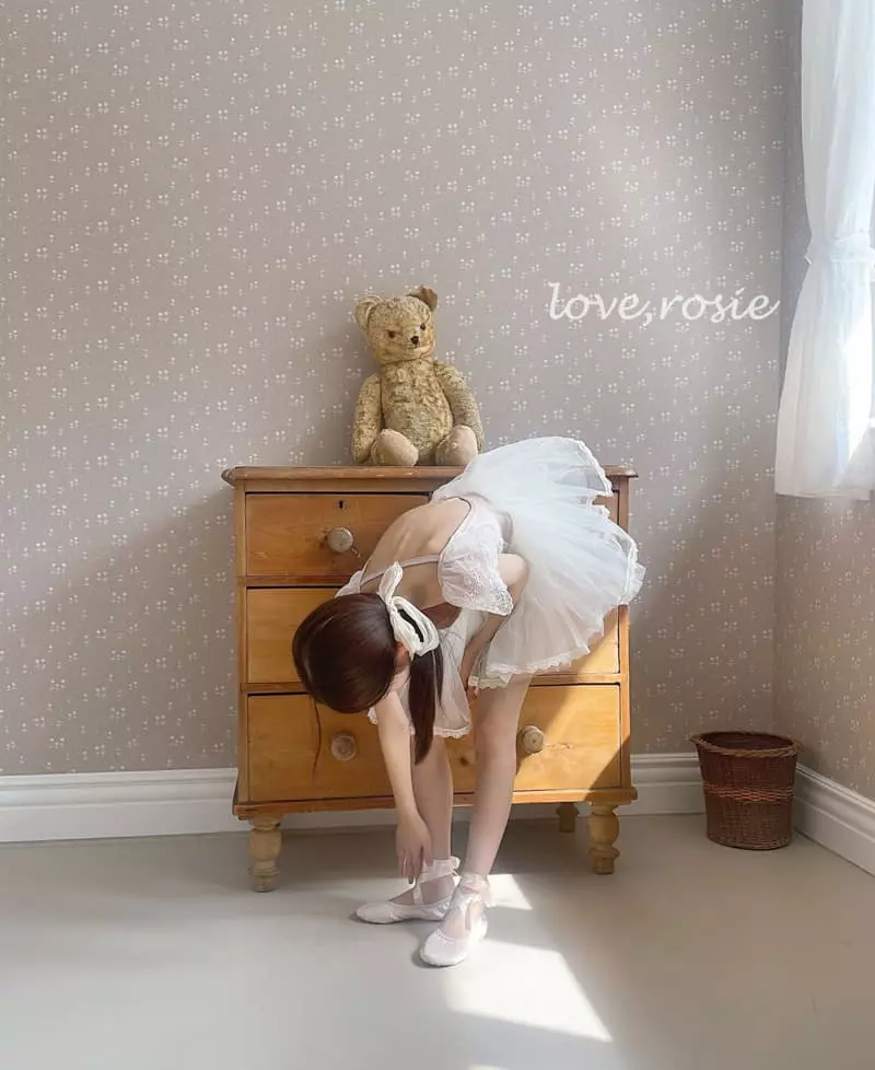 Love Rosie - Korean Children Fashion - #stylishchildhood - Swan Vintage Lace Beret Wear - 3