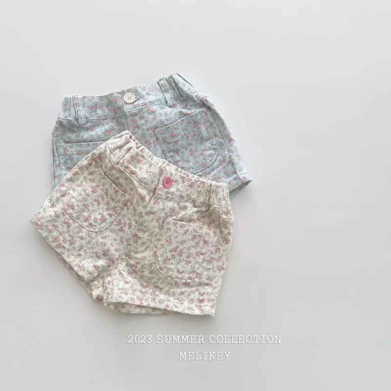 Melikey - Korean Children Fashion - #magicofchildhood - Flower Pocket Shorts - 7
