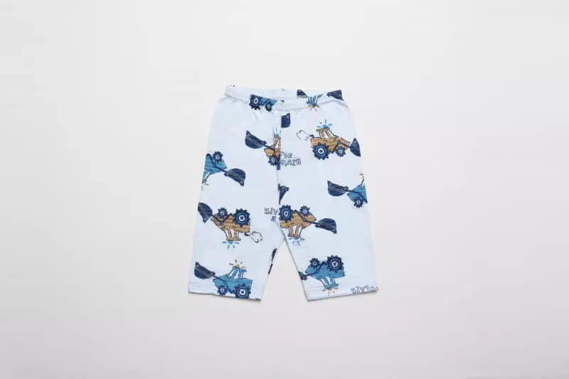 Mellis - Korean Children Fashion - #kidsshorts - Walk Capri Jacquard - 2