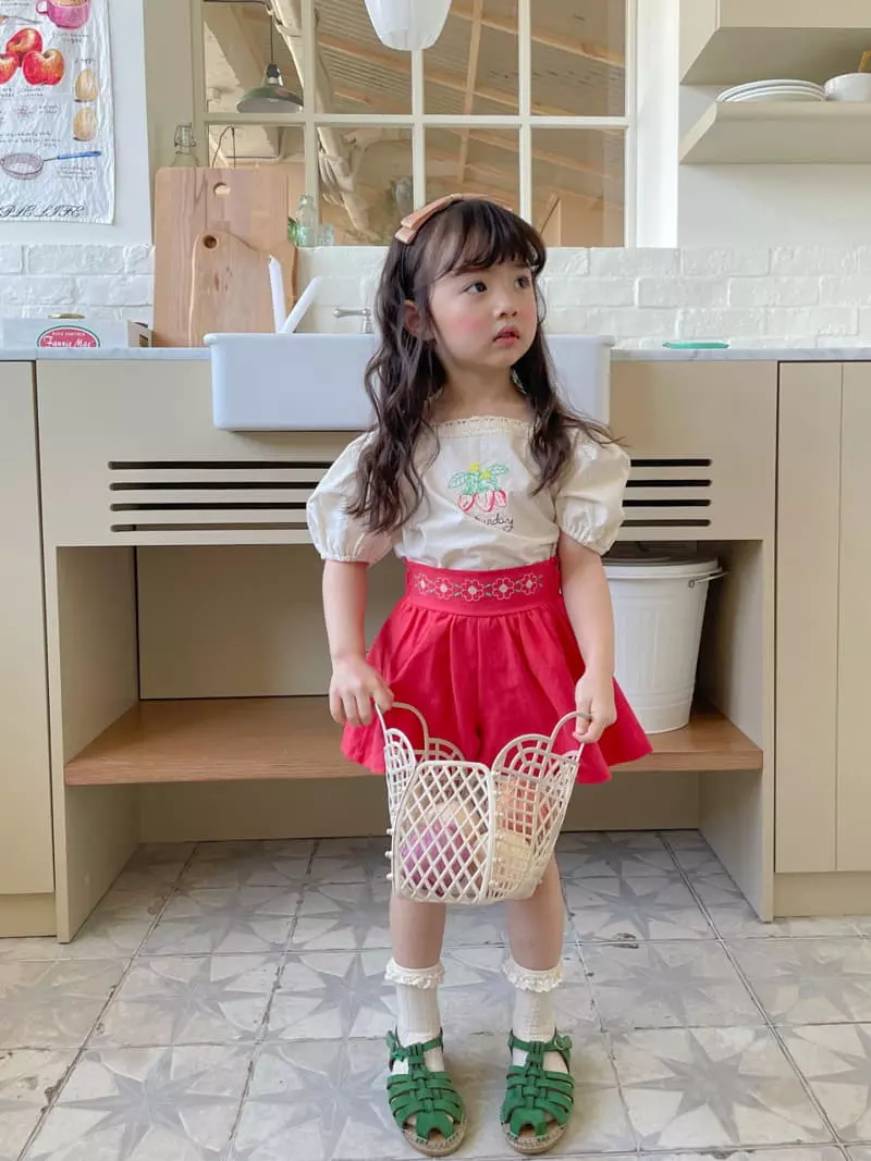 Momo Ann - Korean Children Fashion - #childofig - Berry Blouse - 7
