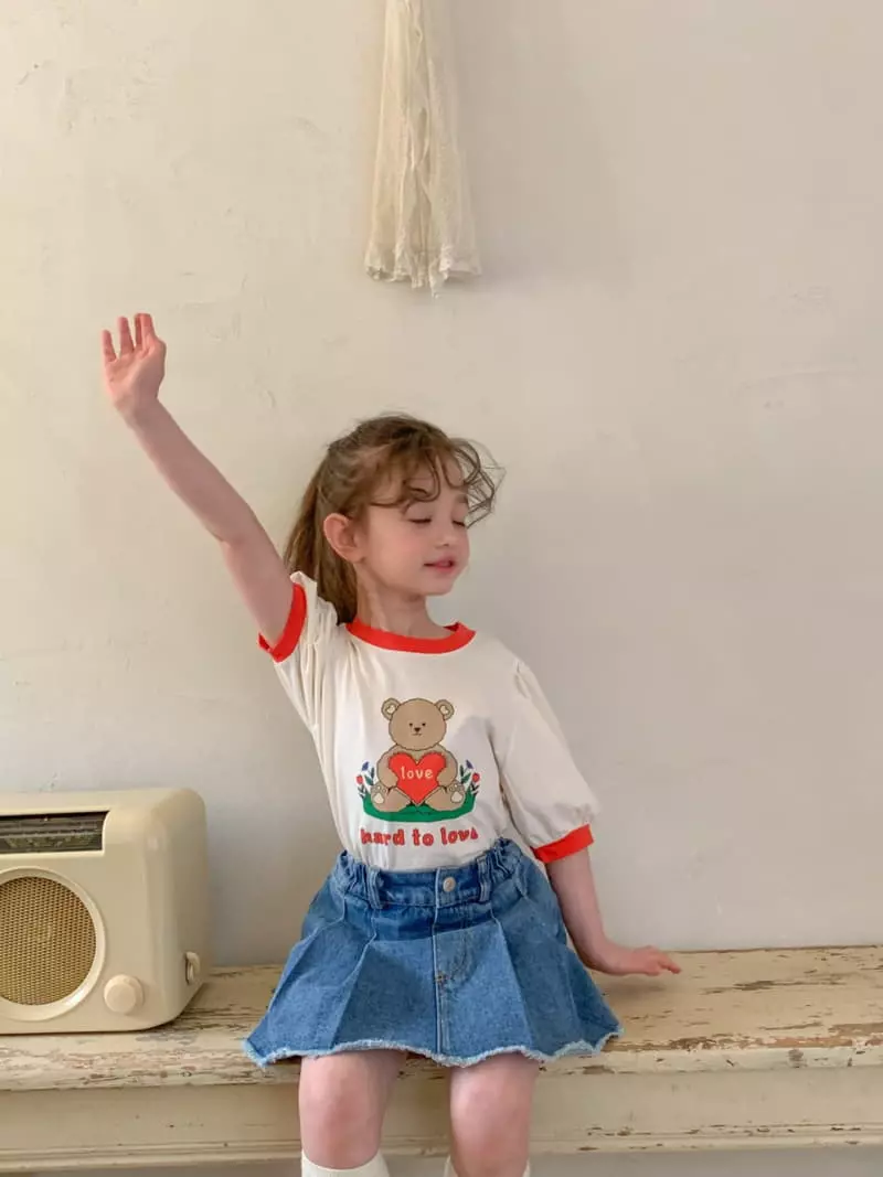 Momo Ann - Korean Children Fashion - #stylishchildhood - Heart Bear Tee - 2