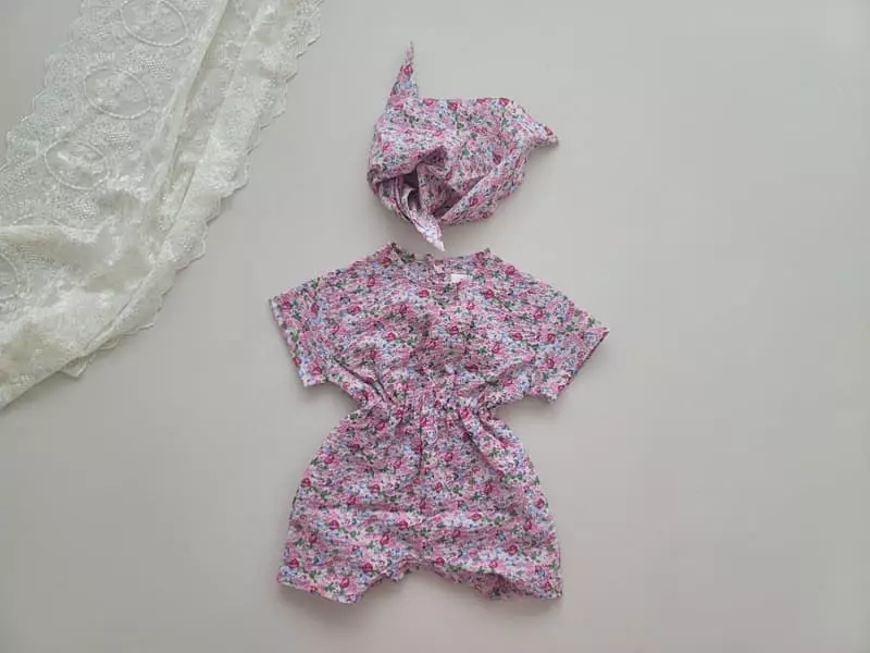 Moran - Korean Children Fashion - #childrensboutique - Flower Bodysuit with Scarf