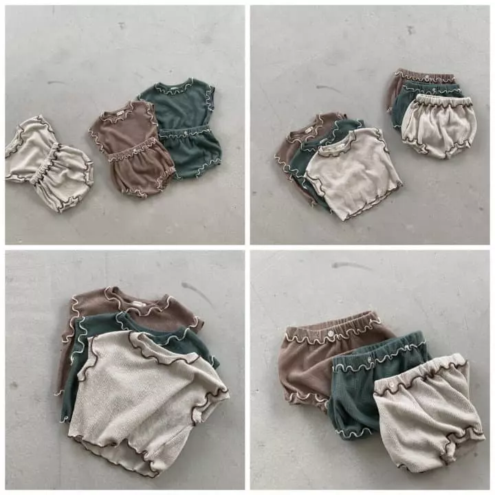 Nunubiel - Korean Baby Fashion - #babyootd - Baby Cockscomb Top Bottom Set - 2