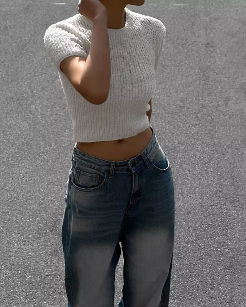 Paper Moon - Korean Women Fashion - #momslook - Fuggy Hair Crop Knit Top - 5