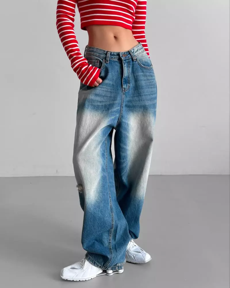 Paper Moon - Korean Women Fashion - #pursuepretty - Vintage Blue Distressed Damage Wash Wide Leg Jeans - 7