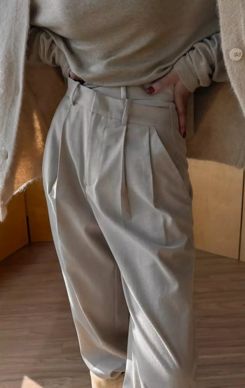 Paper Moon - Korean Women Fashion - #womensfashion - Unbalance Pintuck Pants - 2