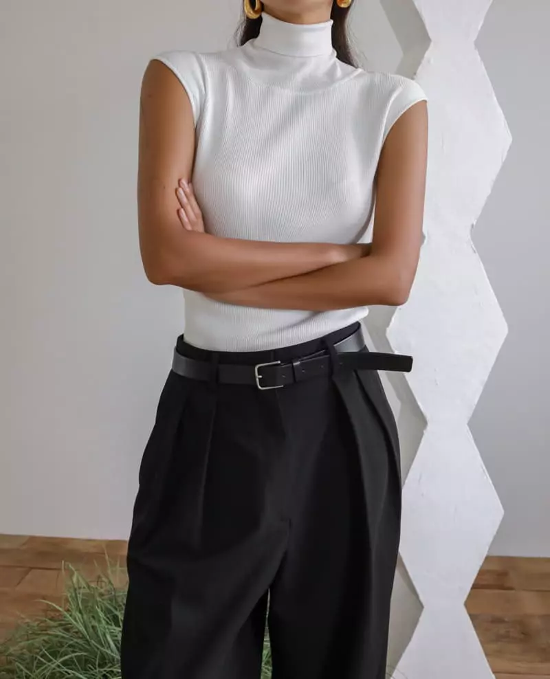 Paper Moon - Korean Women Fashion - #womensfashion - Turtleneck Sleeveless Knit Top - 3
